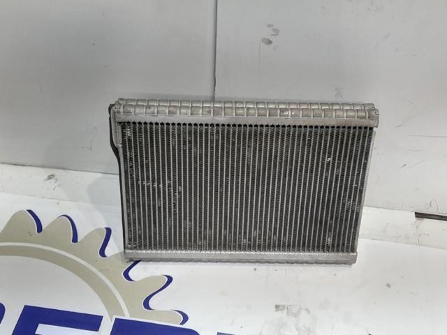 1330Y5 PEUGEOT Radiador de refrigeración del motor  comprar en Oviedo