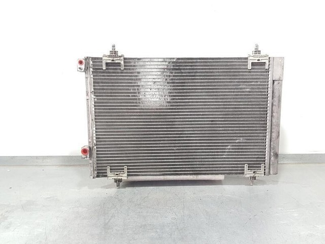 Condensador para Opel Corsa (X15)