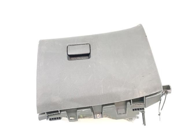 Guantera para Opel Astra P10