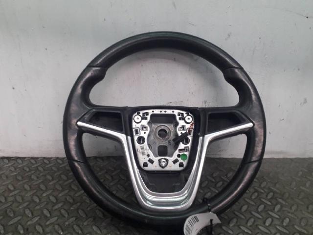 Precio del repuesto Volante multifuncion Insignia  sedán