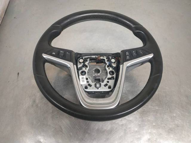 Comprar Volante multifuncion Insignia  G09