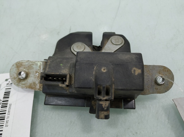 13317445 OPEL Cerradura de maletero  en stock Gandía