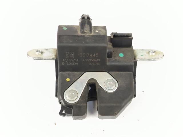 13317445 Cerradura de maletero  en stock Sabadell