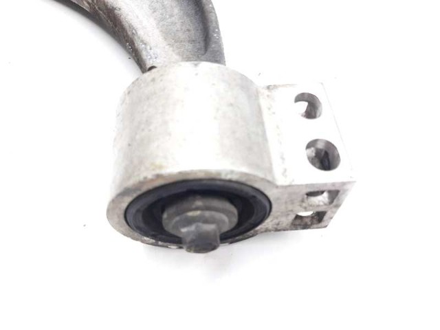 OPEL 13318884 Brazo inferior izquierdo de la suspensión delantera  disponible España