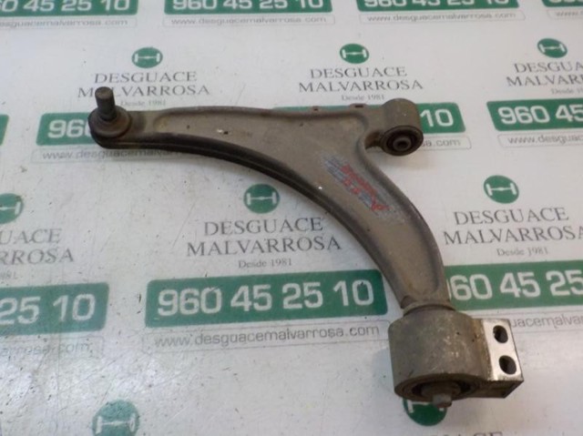 13318884 OPEL Brazo inferior izquierdo de la suspensión delantera  comprar en Oviedo