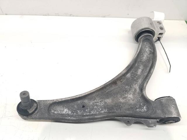 OPEL 13318885 Brazo inferior derecho de la suspensión delantera  disponible Valladolid
