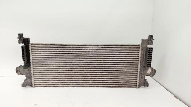 Radiador de intercooler 13330387 OPEL