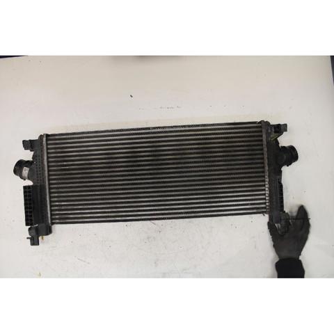 Radiador de aire de admisión 13330387 OPEL
