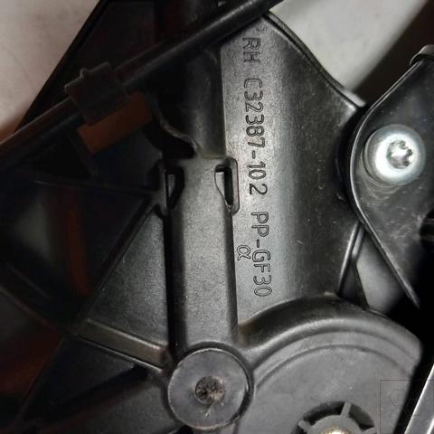 13350760 OPEL Mecanismo de elevalunas de la puerta delantera derecha  comprar en Oviedo