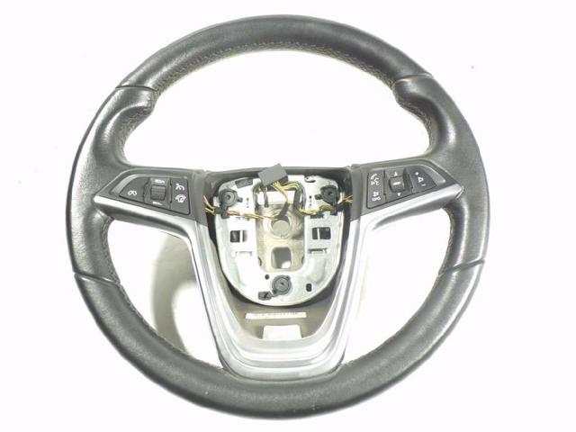 Volante multifuncion Opel Astra  familiar comprar en España