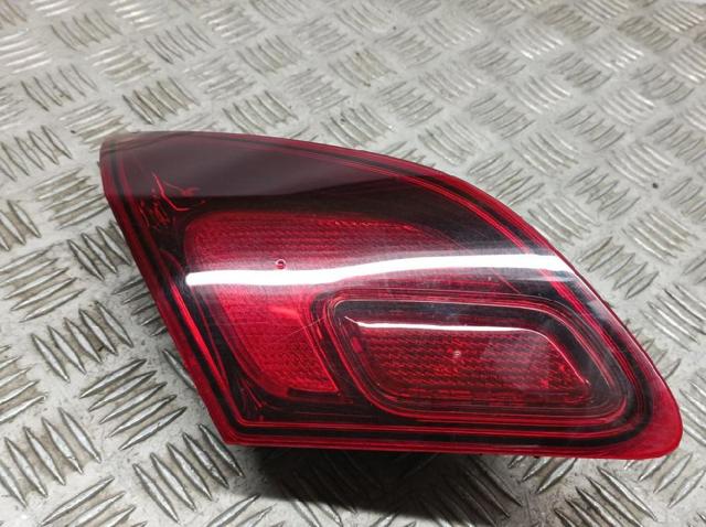 Piloto trasero interior izquierdo 13360791 OPEL