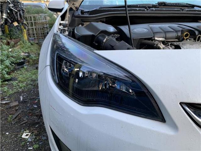 13365290 Faro izquierdo  comprar en Zaragoza