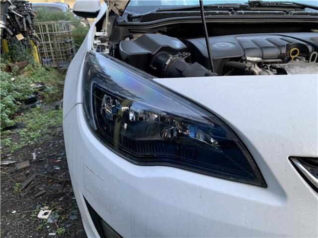 OPEL 13365290 Faro izquierdo  en stock Terrassa
