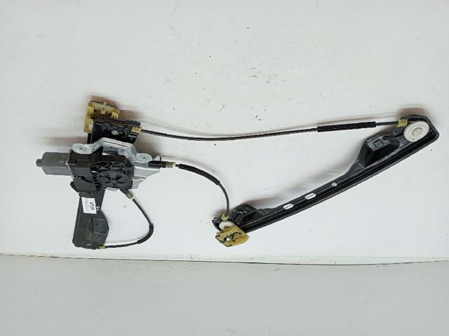 Elevalunas eléctrico Opel Zafira  (P12)