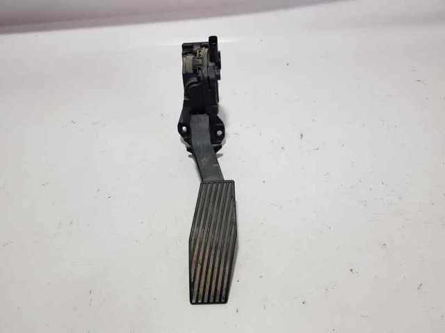 Potenciómetro pedal Opel Astra familiar comprar en España