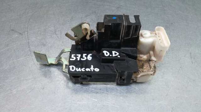 1339729080 FIAT Cerradura de puerta lateral corrediza derecha  en stock Córdoba