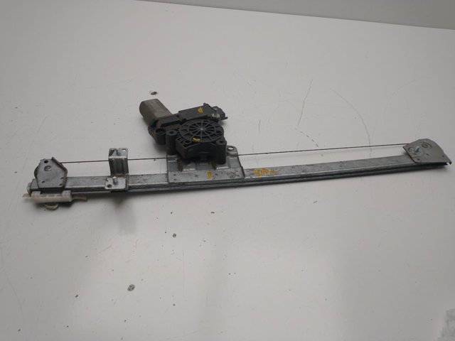 1340453080 Mecanismo de elevalunas de la puerta delantera izquierda  disponible Málaga