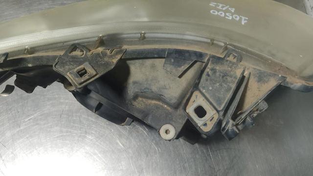 1340664080 Faro izquierdo  en stock Sabadell
