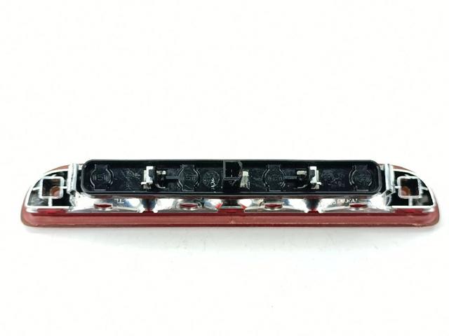 PEUGEOT 1340670080 Tercera luz de freno  en stock Salamanca