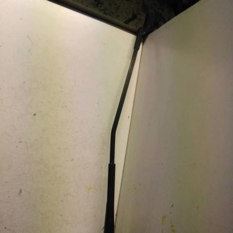 FIAT 1340684080 Brazo del limpiaparabrisas  comprar en Ponferrada