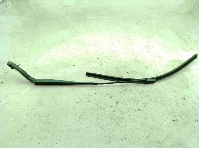 Brazo del limpiaparabrisas 1340684080 FIAT