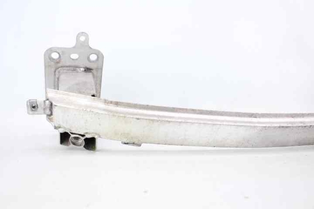 13426328 OPEL Refuerzo parachoque delantero  en stock Córdoba