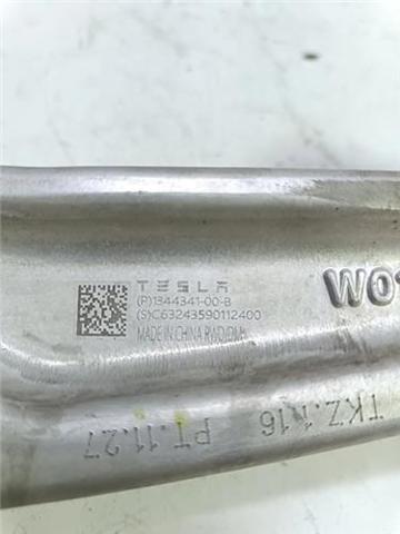 134434100B Tesla