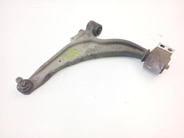 Brazo inferior izquierdo de la suspensión delantera 13461922 GM