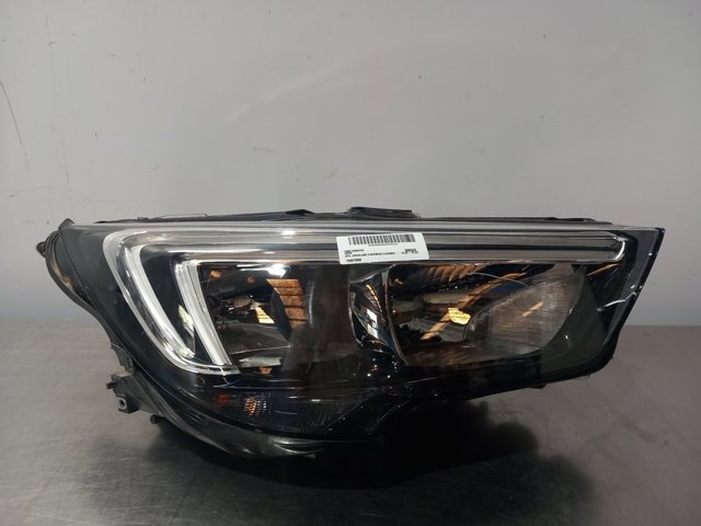 Faro delantero derecho Opel CROSSLAND desde 209,21 €