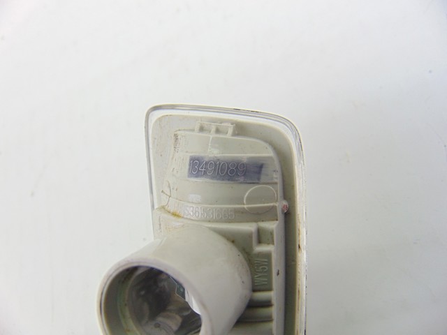 OPEL 13491089 Luz intermitente de guardabarros derecho  comprar en Ponferrada