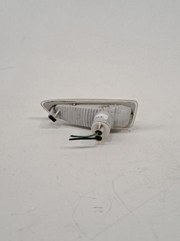 13491089 Luz intermitente de guardabarros derecho  en stock Sabadell