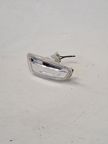 OPEL 13491089 Luz intermitente de guardabarros derecho  en stock Valencia