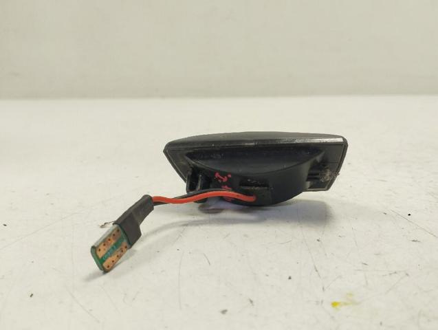 OPEL 13497989 Luz intermitente de guardabarros izquierdo  en stock Valencia