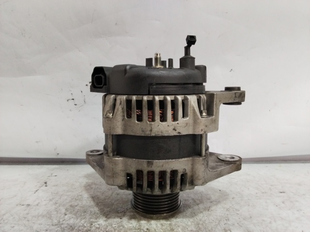 13500186 Alternador  disponible Málaga