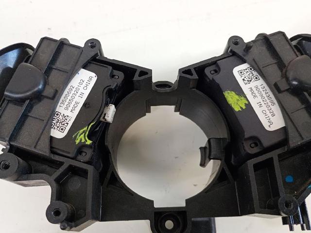 GM 13500692 Conmutador izquierdo de la columna de dirección  disponible Valladolid