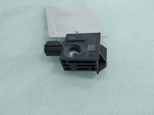 13502577 Sensor de airbag delantero  en stock Granada