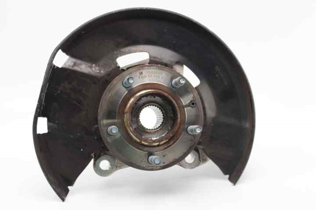13502829 Cubo de rueda delantero  comprar en Reus