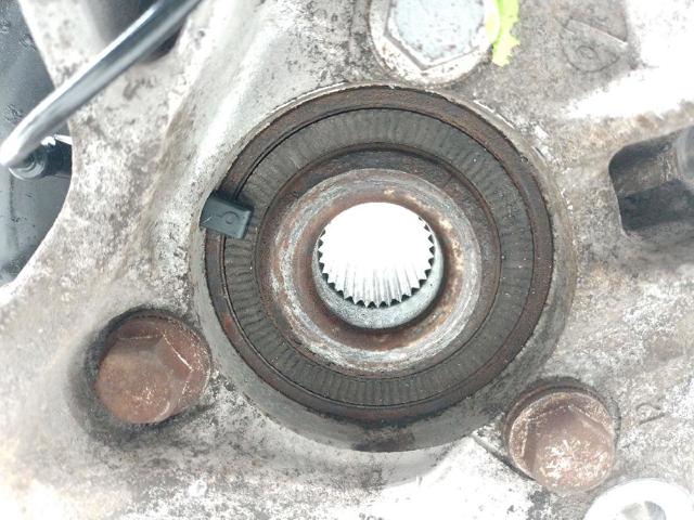 13502829 Buje de rueda delantero comprar Sevilla