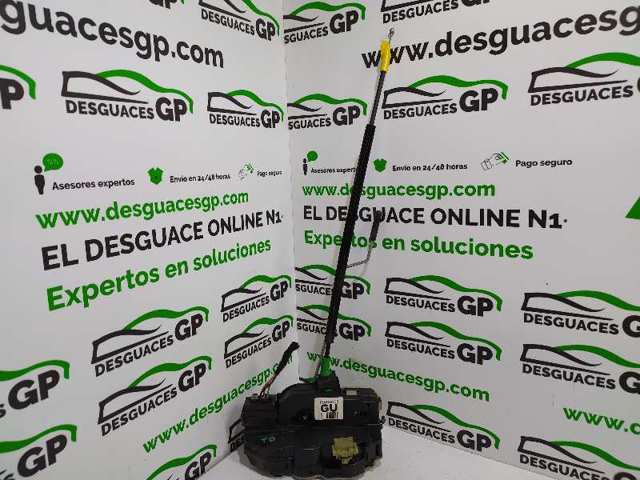 13503808 Cerradura de la puerta trasera derecha  disponible Málaga