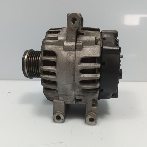 13505392 Alternador  comprar en Pontevedra