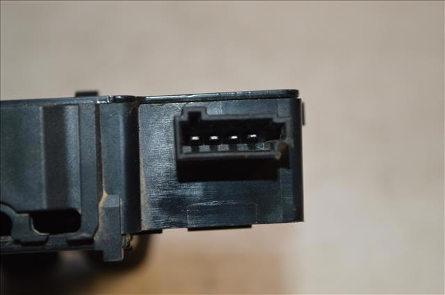GM 13509599 Cerradura de tapa de maletero  comprar en Albacete