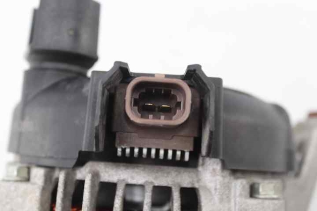 13520812 Alternador  comprar en Zaragoza