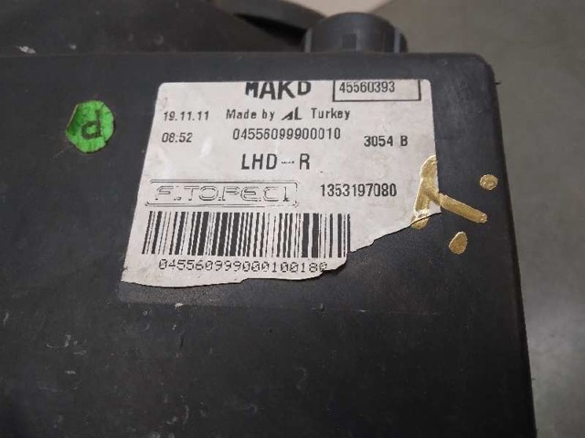 1353197080 Faro derecho  en stock Granada