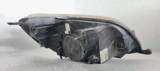 1353198080 Faro izquierdo  disponible Málaga