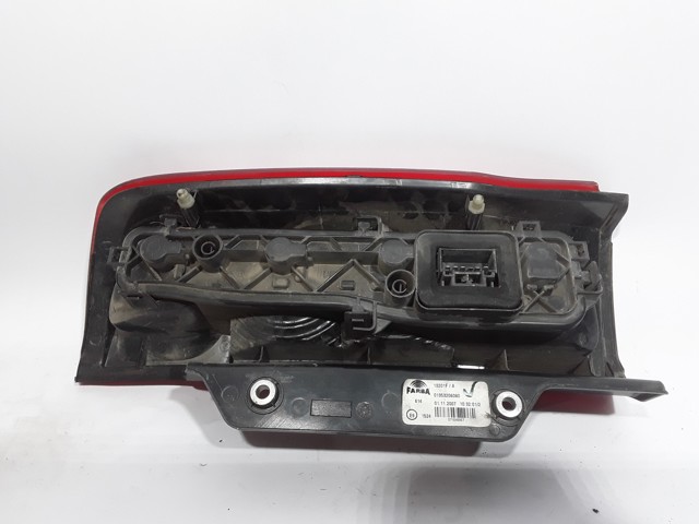 1353206080 PEUGEOT Piloto trasero izquierdo  disponible Alicante