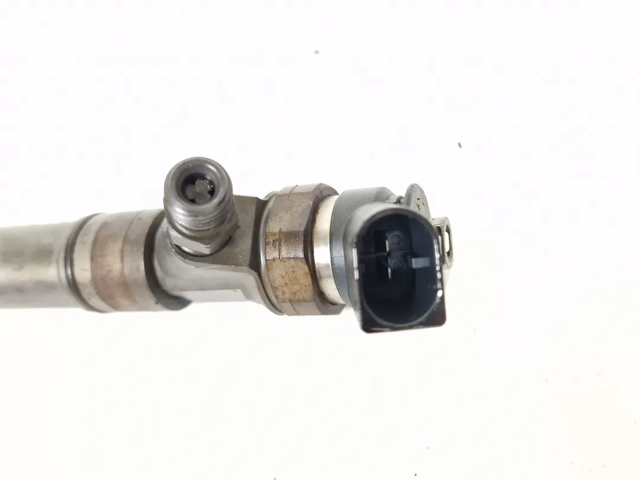 13537789661 Inyector  en stock Sabadell
