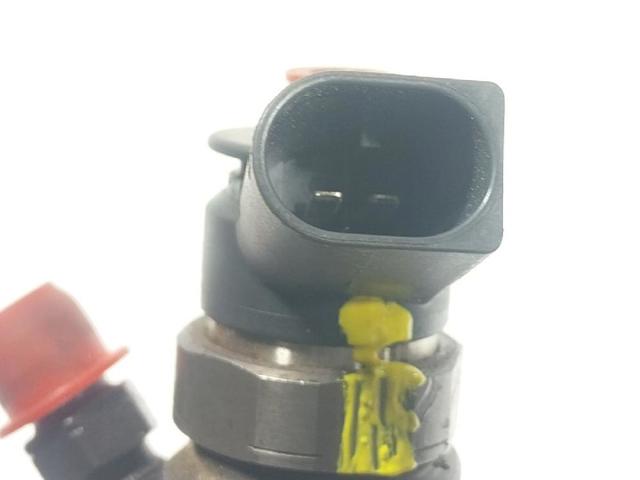 13537798446 BMW Inyector de combustible  disponible Ourense