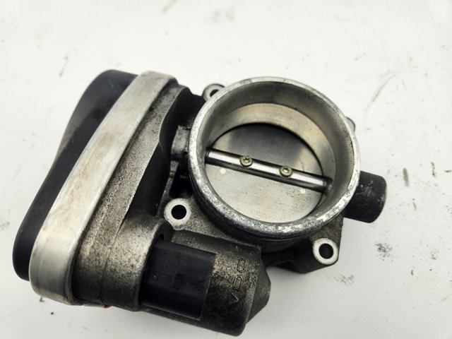 13541439224 BMW Cuerpo de aceleración completo  comprar en Lleida
