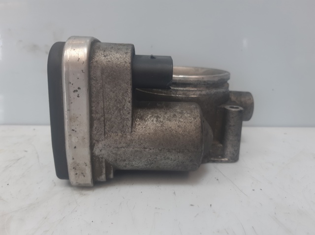 13541439224 BMW Cuerpo de mariposa  en stock Córdoba