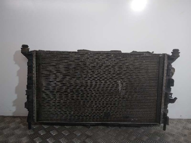 1354177 FORD Radiador de refrigeración del motor  disponible Ourense